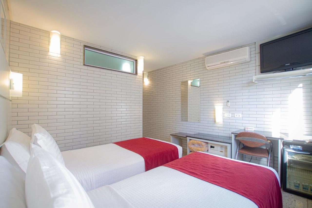 Hotel Confiance Prime Batel Куритиба Экстерьер фото