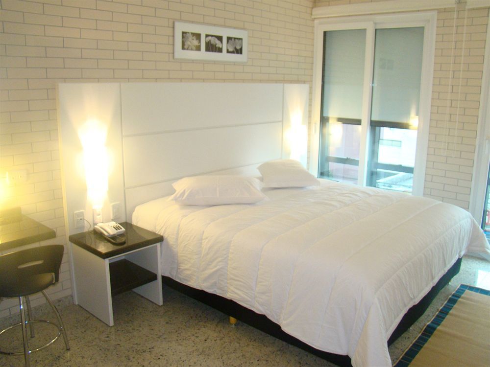 Hotel Confiance Prime Batel Куритиба Экстерьер фото
