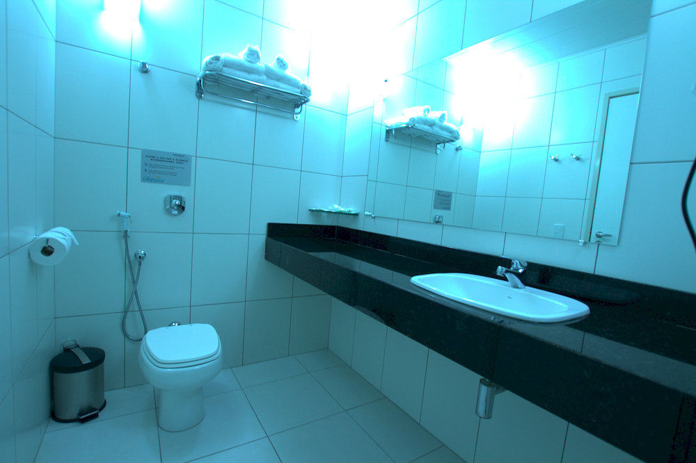 Hotel Confiance Prime Batel Куритиба Экстерьер фото